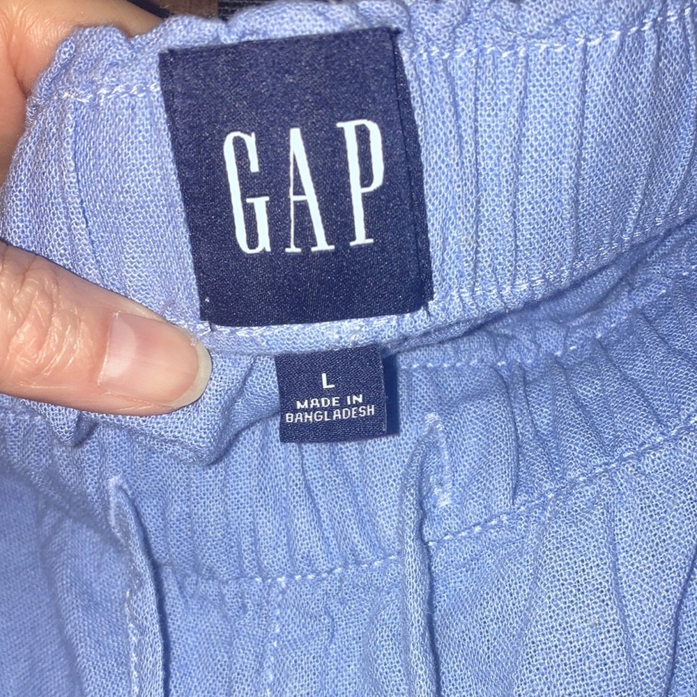 GAP Women's Light Blue Linen Shorts - Picture 3 of 9